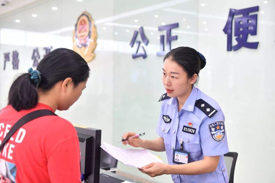 初领驾驶证6年期满以后，如何换证？简单操作流程解读，实用