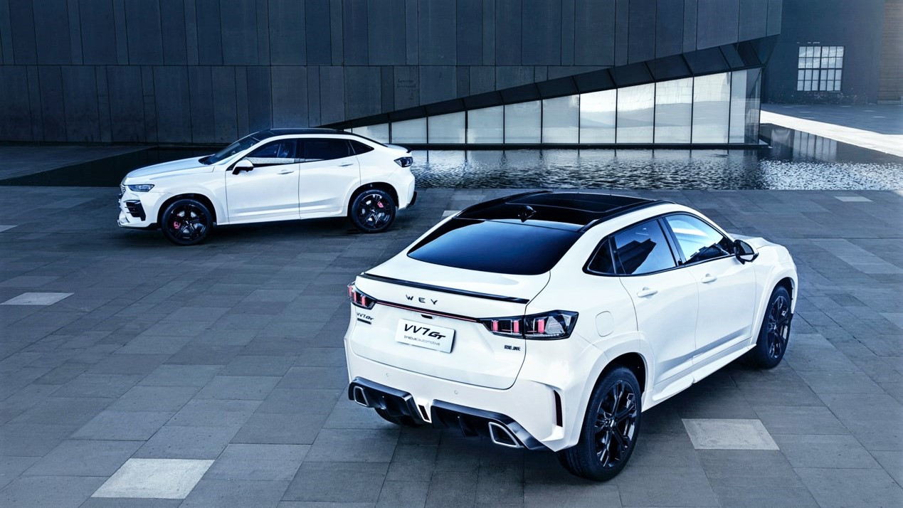 奔驰CLS 260上市！60万的1.5T轿跑你买吗？