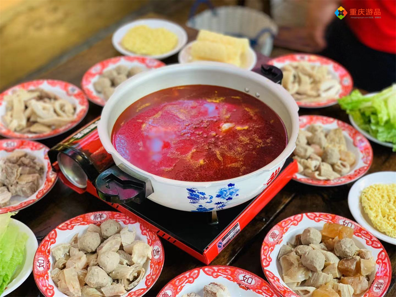 重庆火锅门店突破15万家，海底捞即将关闭300家，这个时代变了？