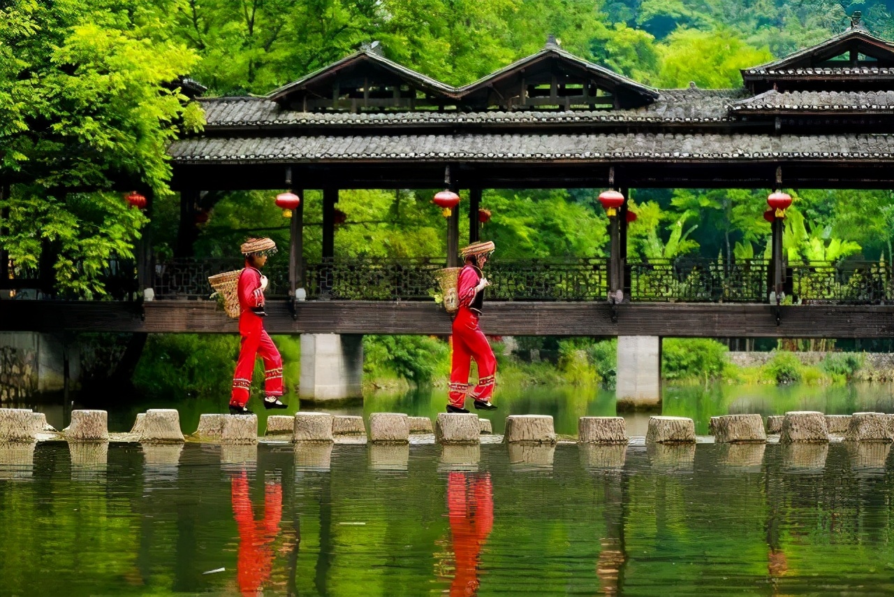 水车悠悠 岁月情浓 在三峡寻觅您的梦里老家