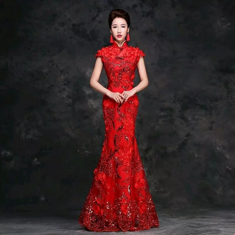婚礼上，妈妈应该穿什么样的衣服呢？大红旗袍？还有更多选择的
