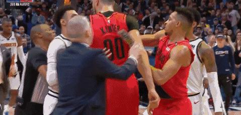 看球宝NBA直播球直播(掘金vs开拓者G2：掘金整体迷失；双枪低迷仍能赢)