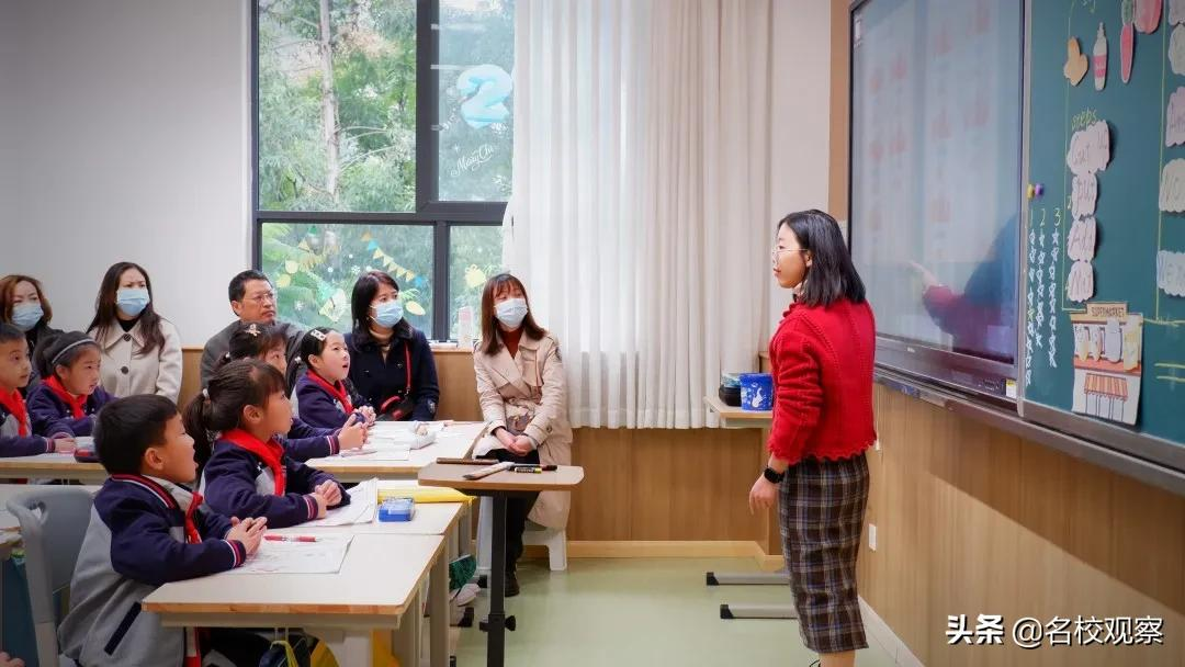 最好的学校是啥样的？众多家长走进新川，聆听孩子们爱的表达