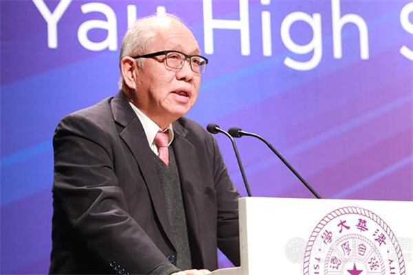 清华大一新生李宣佑，才14岁，初一做高考数学卷：145分以上