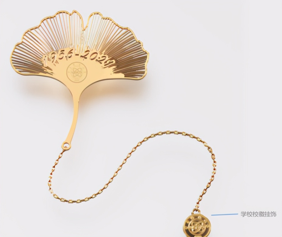 听说你们的录取通知书很“简陋”，本科生笑了：一看就不是亲生的