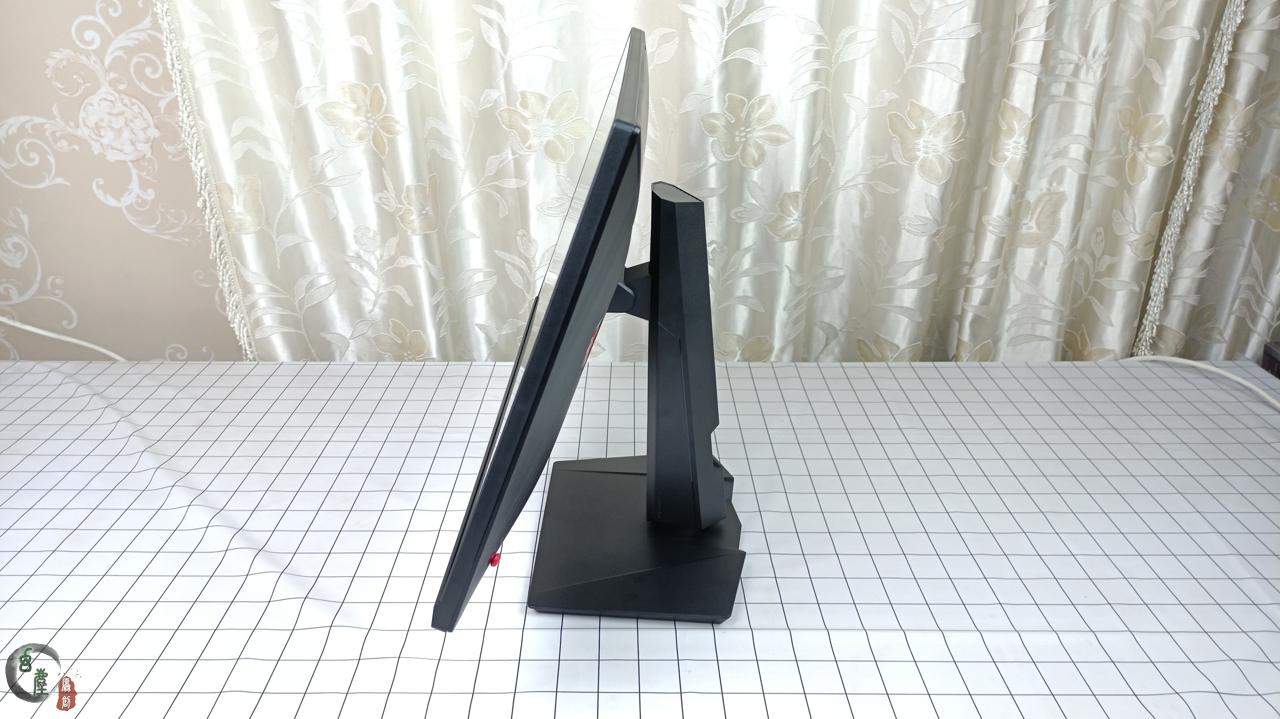 國產品牌發力，助力SSD進入T級普及時代，金百達這款SSD香不香？