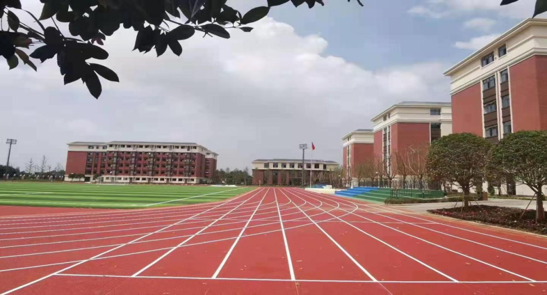 成都特级校长掌舵，华新七中更名为“博雅明德高中”，9月开校