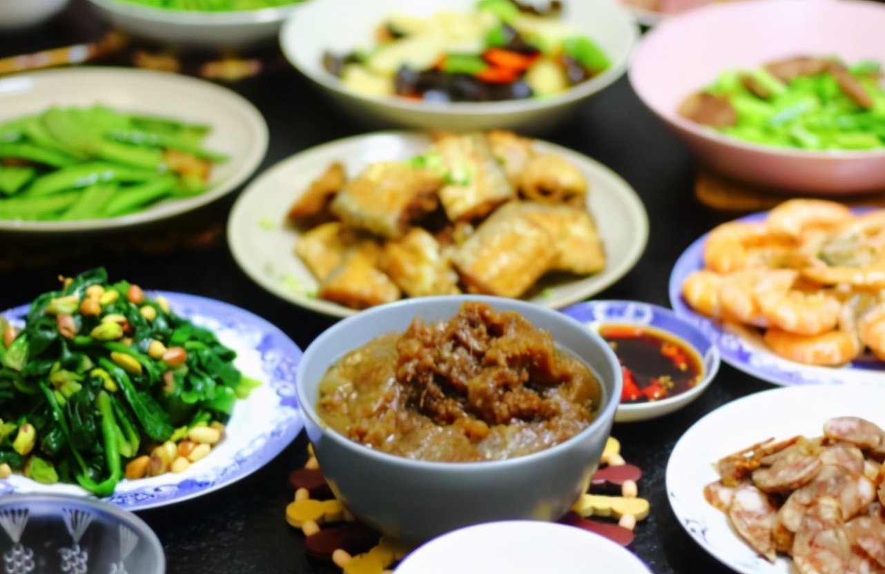 春季是糖尿病人“险关”，少吃2种酱料，聪明的人喝1种粥控糖