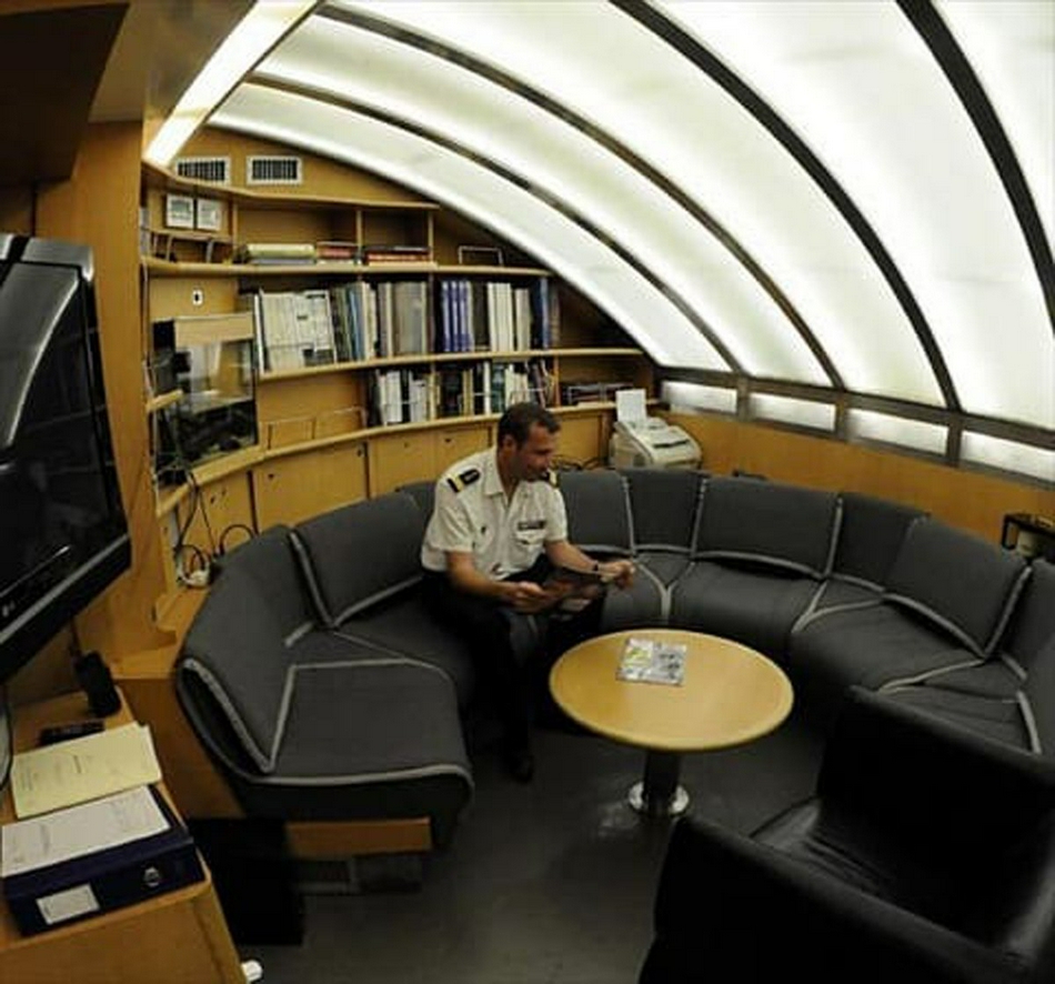 ����ս�Ժ�Ǳͧ�ж������̨�缶����������������һ���س��д���