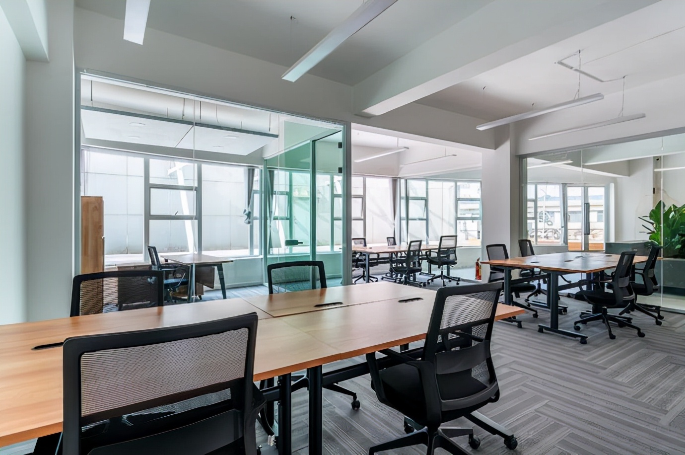 昆明园西科技创新中心·沃力空间，一二一大街科技创新的新绿洲