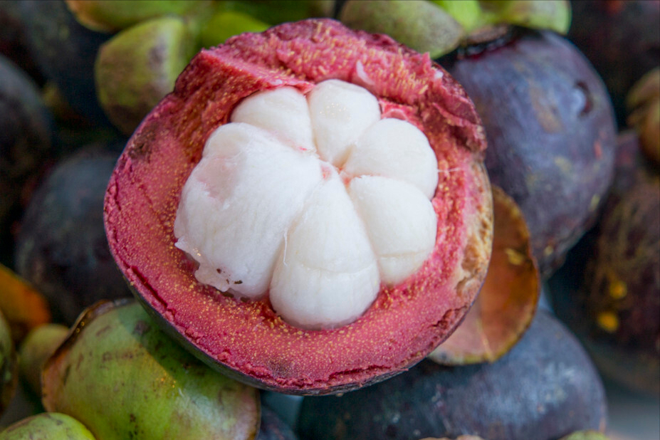 买山竹,不懂别乱挑,老果农教你3招,个个皮薄肉多,香甜又多汁