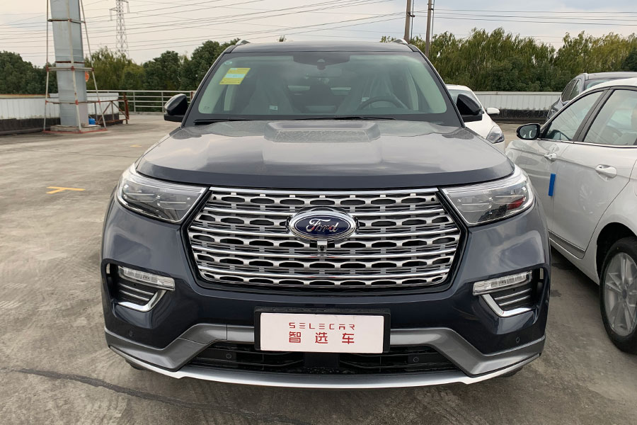 2.3T+10AT的中大型7座SUV，实拍福特探险者！