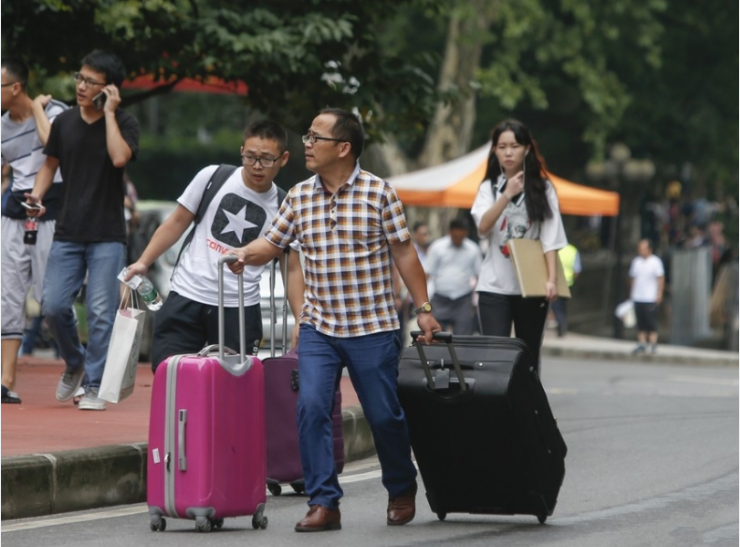 大一新生开学“4带4不带”，你需要提前做好准备，避免影响入学