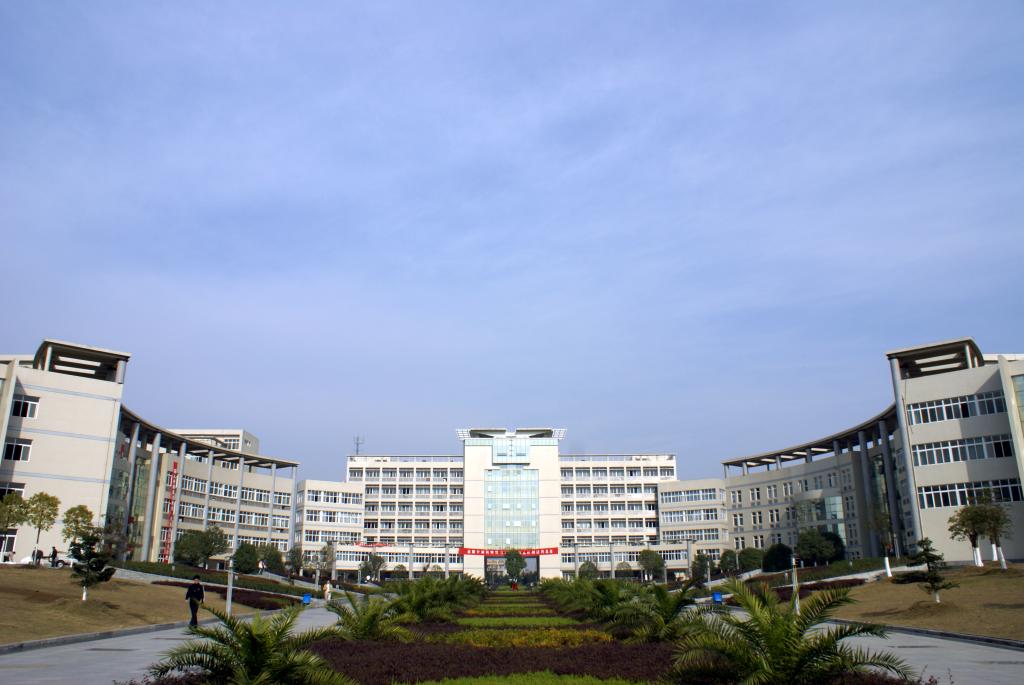 湖北曾有老牌“八大师专”，如今仅有2所保留师范名号