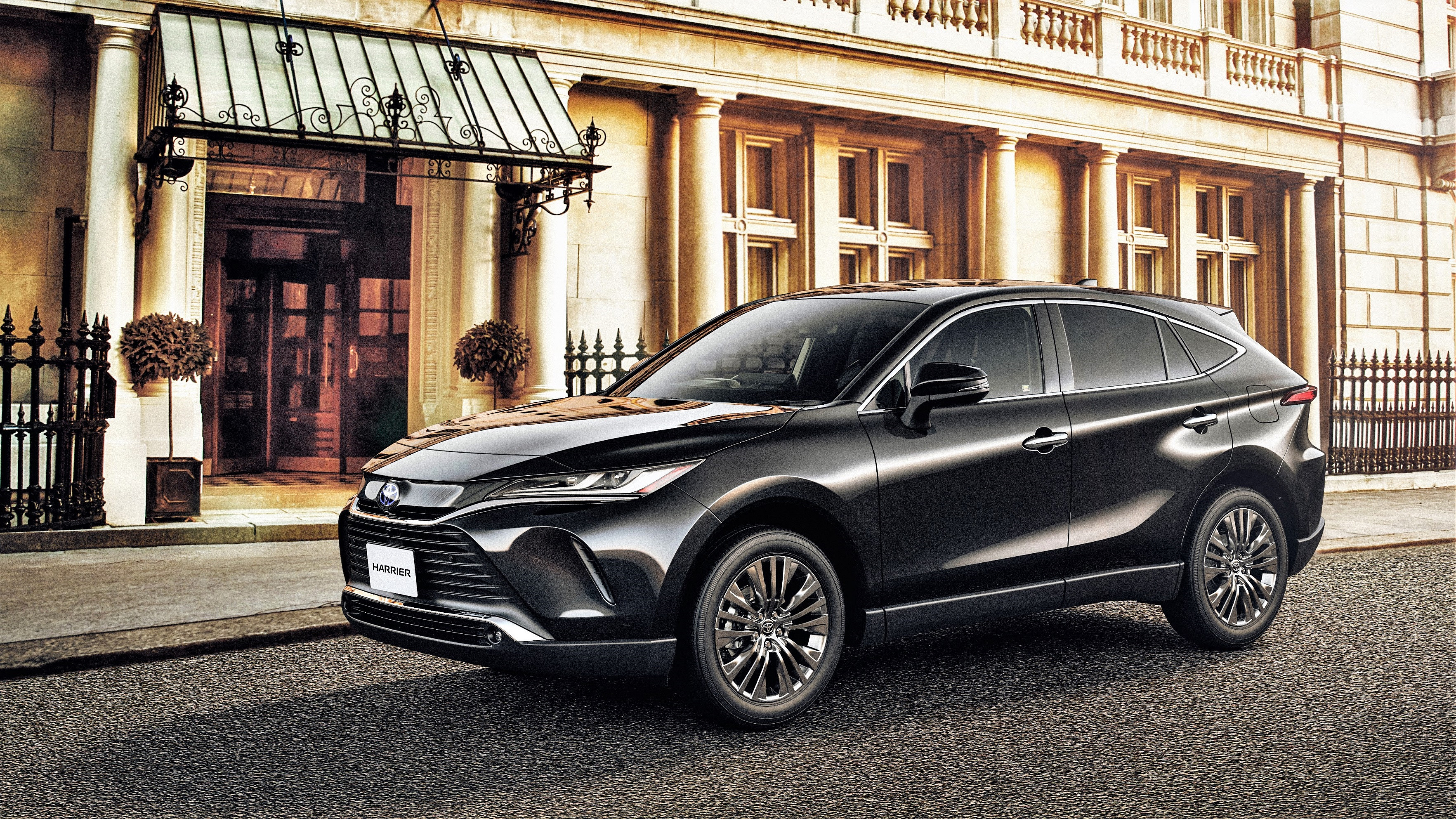 奔驰CLS 260上市！60万的1.5T轿跑你买吗？