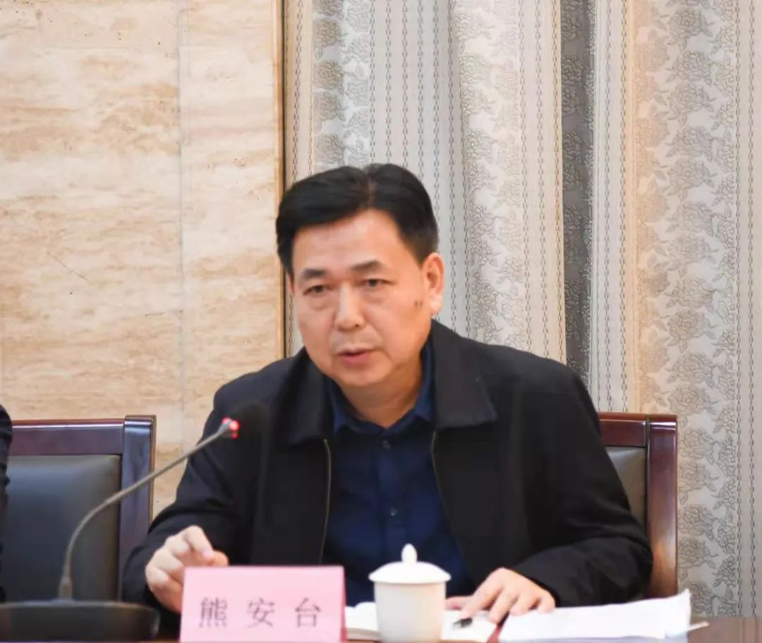 ​市五届人大常委会第四十八次会议举行第一次全体会议