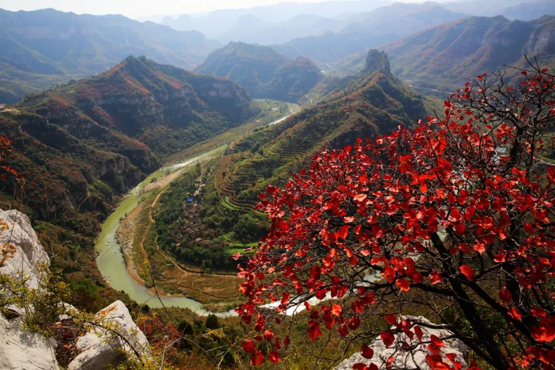 山西沁河第一湾:看太行360度无死角美景,绝对惊艳