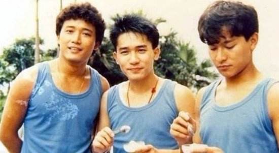 曾吃不上饭的刘嘉玲，却让许晋亨搬出家，影帝梁朝伟甘愿提出退圈