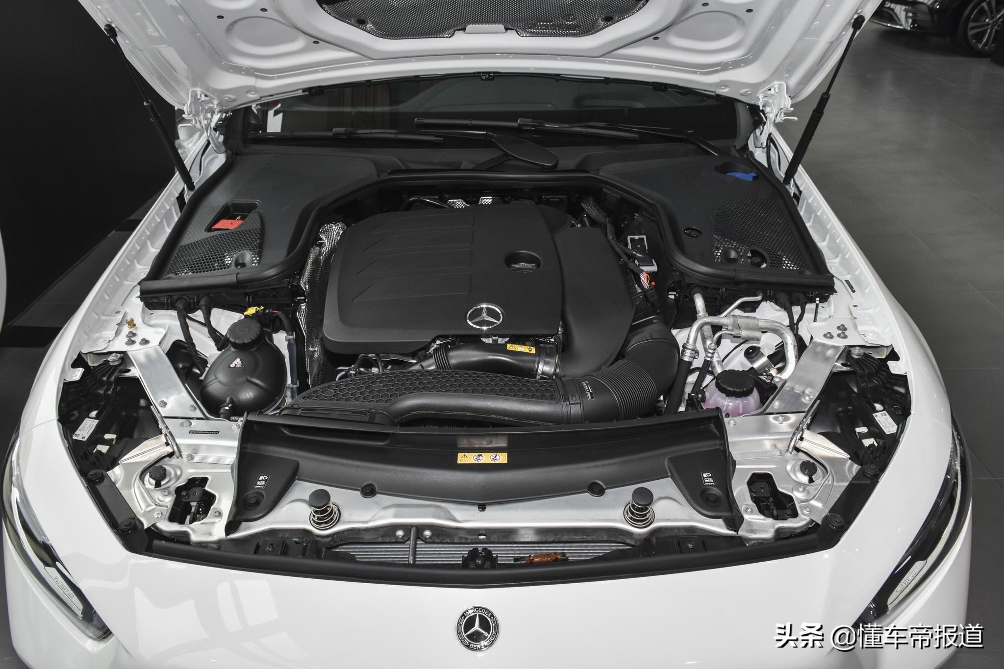 新车 </p><p>　　 57.68万起，2021款改款奔驰CLS上市，1.5T、2.0T发动机可选