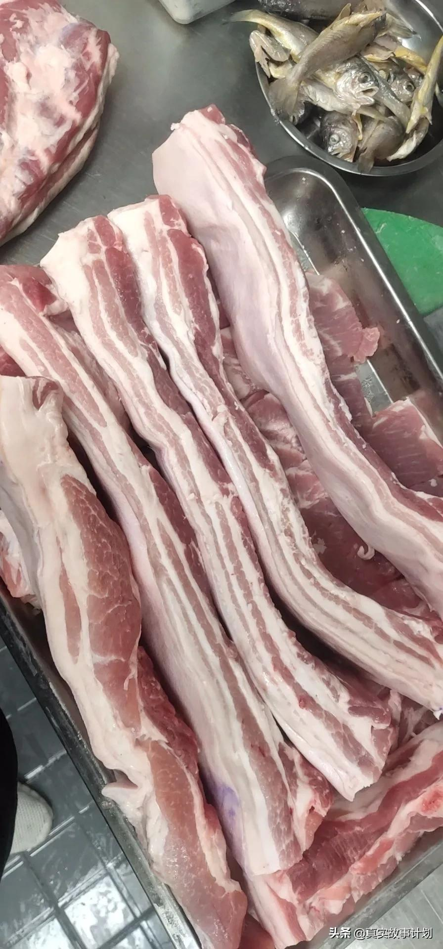 双非硕士，站在高学历的底端：学校难以融入，职场歧视普遍