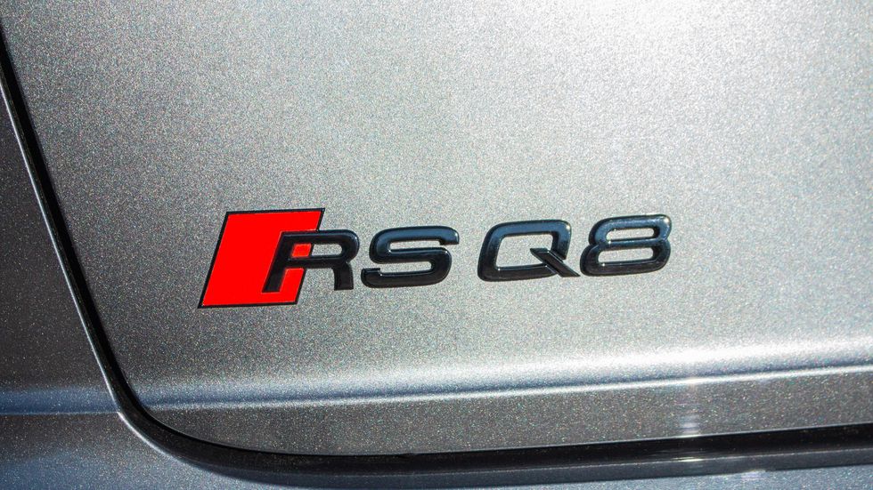 2021款奥迪RS Q8：这是一辆纽北赛道圈速最快的豪华性能SUV