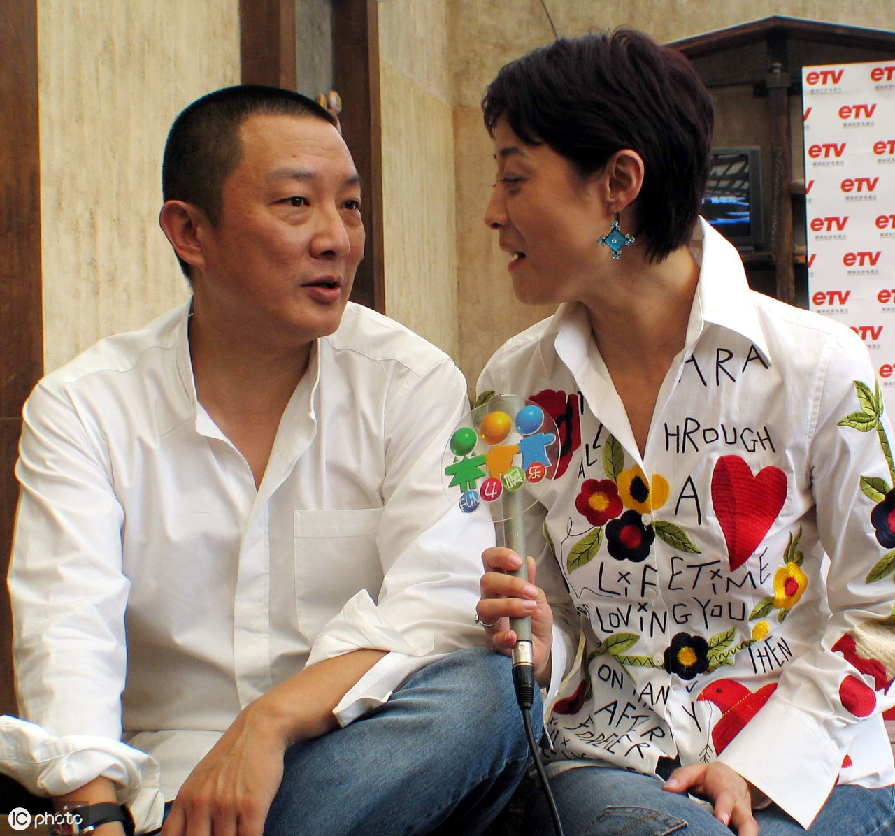 张健：是刘蓓的一婚和三婚丈夫，欠债3个亿，没脸出席儿子的婚礼