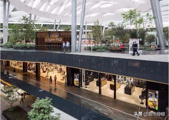 零售洞察｜如果不在公园旁，就把公园搬进购物中心