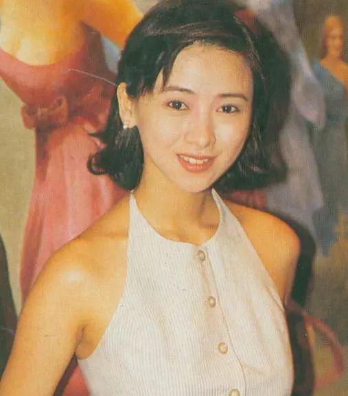 1994年，王晶设下“圈套”，翁虹为拍3部大尺度电影和家人决裂