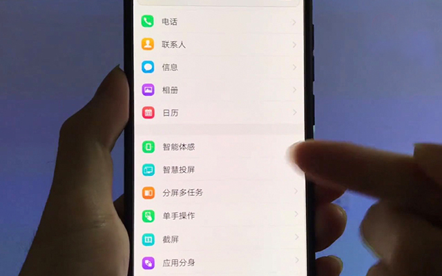 手機投屏到電視有5種方法，跟我这样操作，仅需2步就搞定