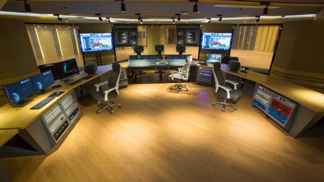 上海市现代音乐职业学校打造「录音棚集群」亮点全记录