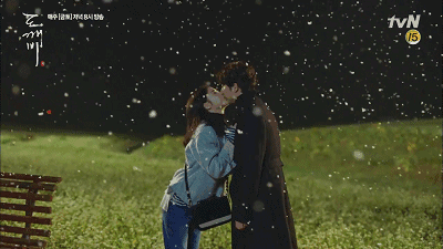 近十年豆瓣最火的10部韩剧，《继承者们》垫底，《星你》仅第3