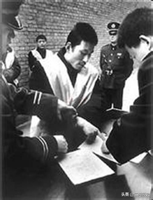 1997，公安部限期必破的西安12.1枪杀大案，是如何侦破的？