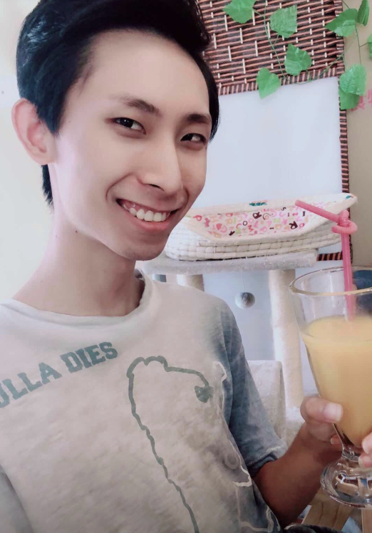 恋爱5年，梦泪晒出送给女友的订婚礼物，赖神：这才是真爱