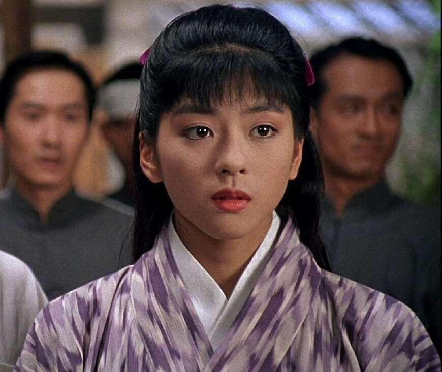 7,金佩恩kimmareepenn金佩恩是澳大利亚人,参演过《皇家师姐Ⅴ中间人