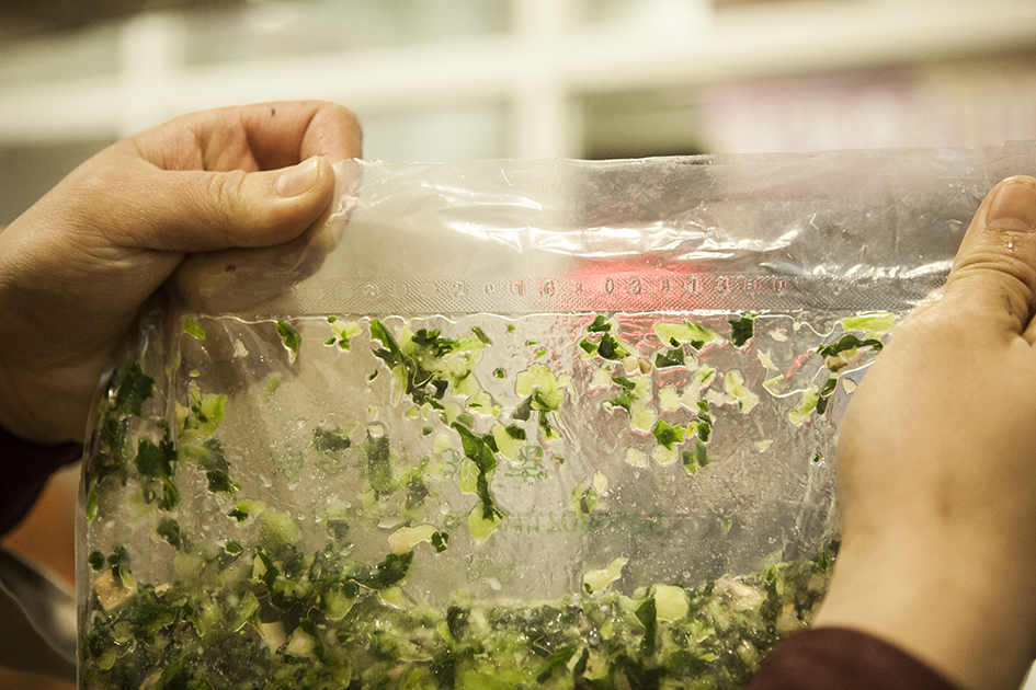 中式快餐小店连锁之路：甘其食做包子也高级，标准化后年营收3亿