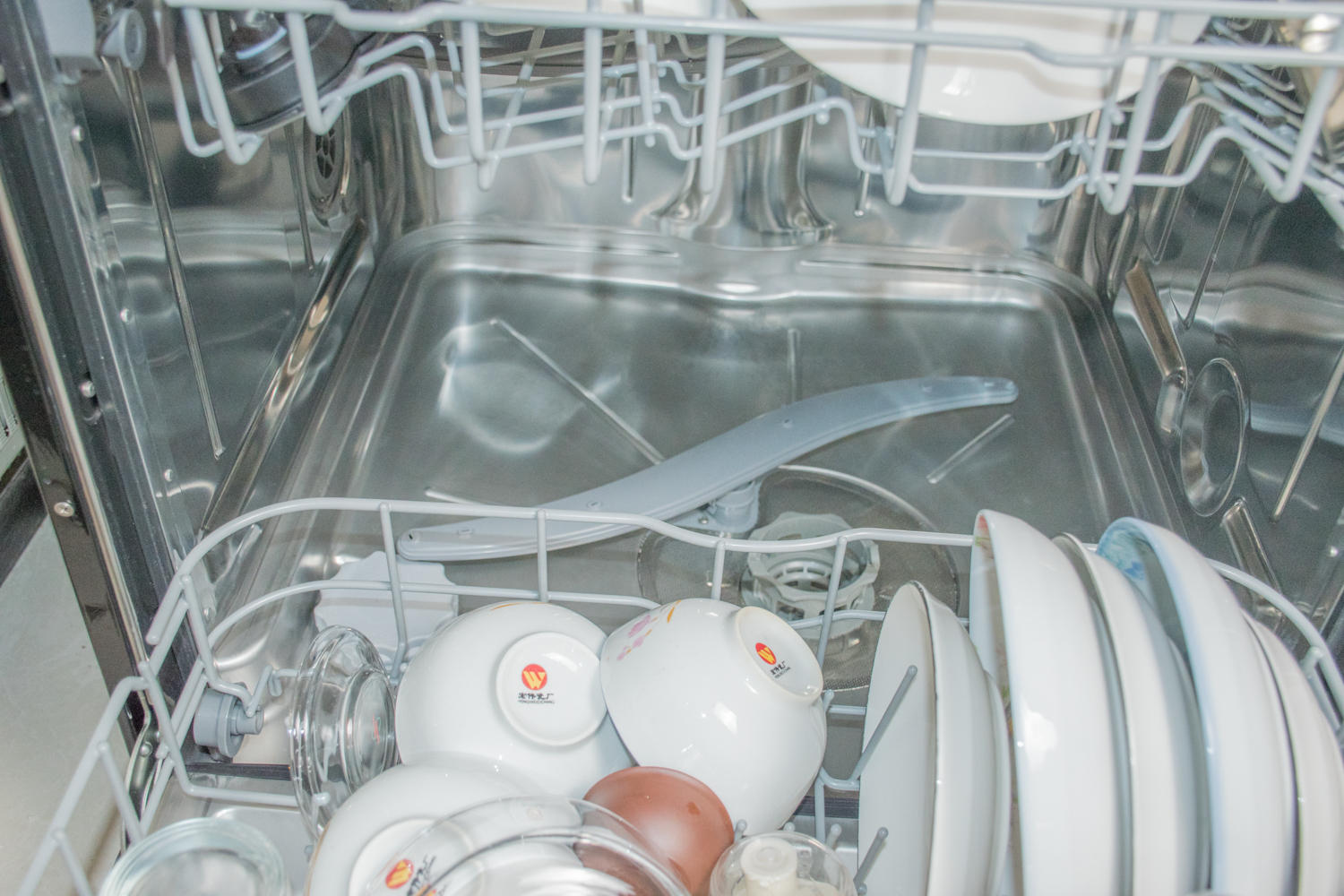 80℃智慧微蒸汽-海尔haier 家用智能13套消毒型洗碗机