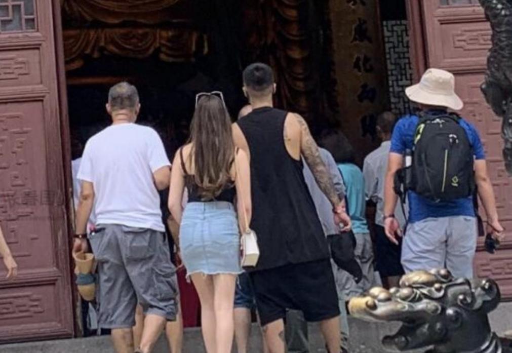 又分手了？蒋劲夫外籍女友放话让他越远越好，两人3个月都无互动