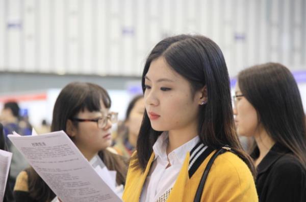 好不容易考进国家电网，看到分配单位，华北电力的硕士生犯难了