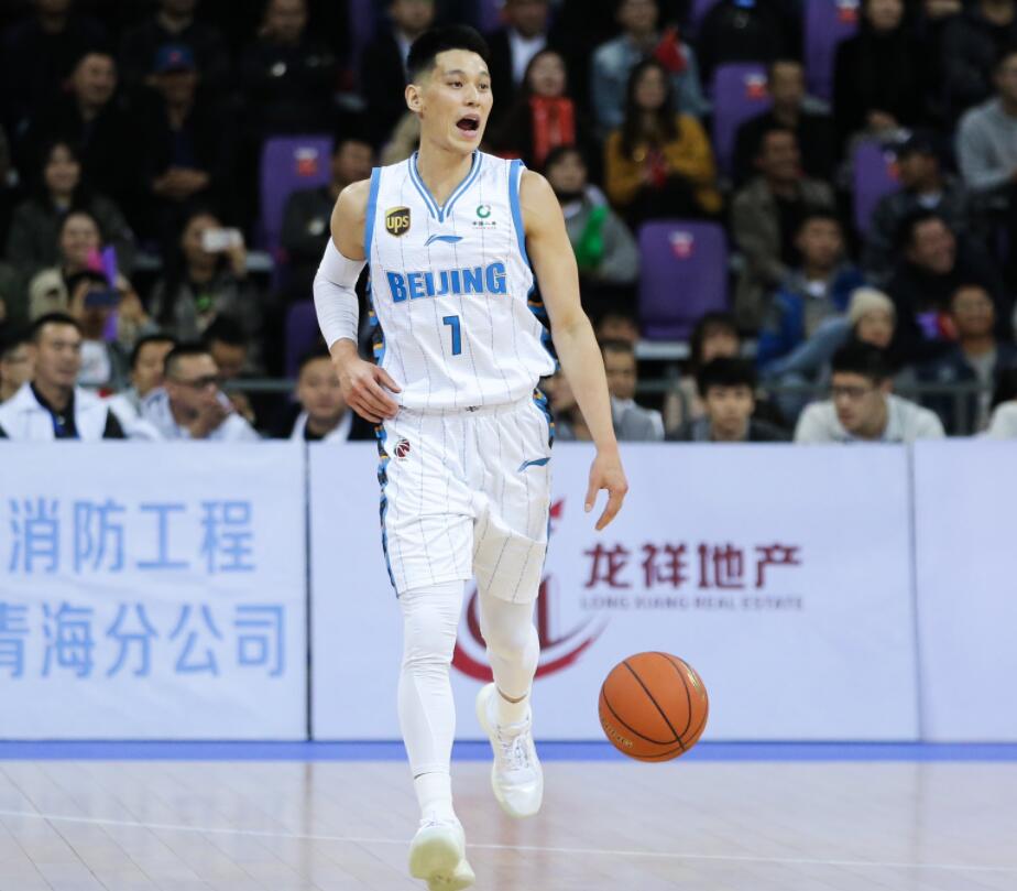 nba球员为什么喜欢去中国(林书豪很骄傲，曾拒绝卡戴珊，NBA无球打转战CBA，为何染病来中国)