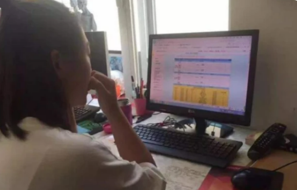 高考0分成为孩子们追捧对象？女孩高考0分，却等来了985录取通知