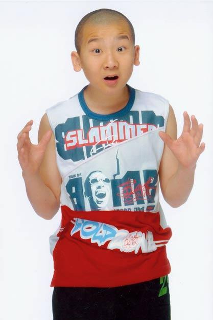 贾云哲现在的身高多少(7岁走红3上春晚) - 青木春