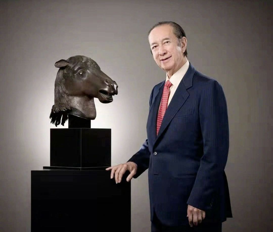 何猷君千字文背后：
