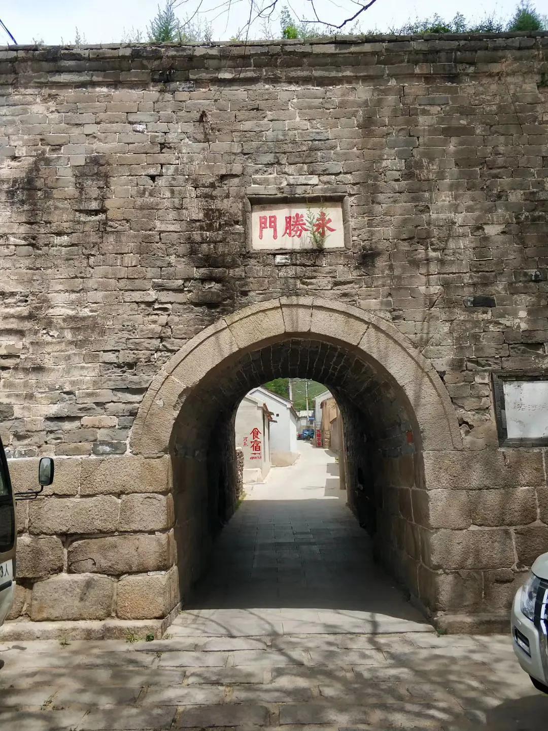 假期去北京十大古道，条条古道讲述着悠久的历史，看着秀丽的风光