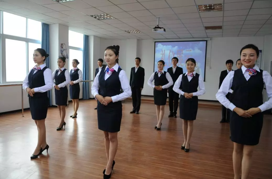 乐山有一所综合性大学，各地区县医院是实习单位，今年高职单招