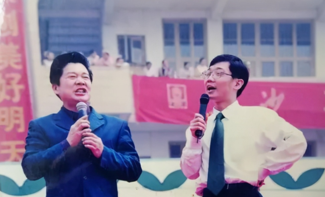 24年了，女儿都已经长大了，是该好好说说《快乐大本营》了