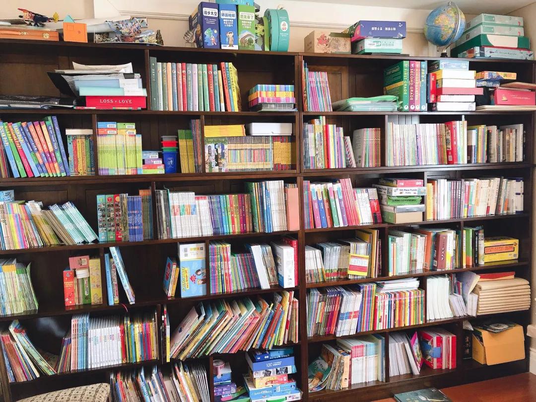 兒童房室內設計當藏書躍上5000冊 我把客廳改造成了圖書館