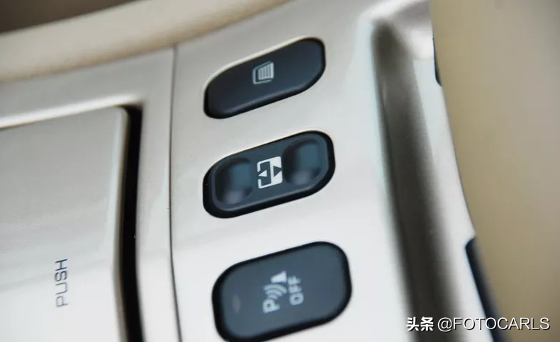 标致607 3.0L V6实拍，最贵的一代车型，总统座驾比法拉利更少见