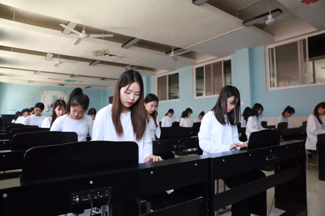 幼儿教育专业招生简章