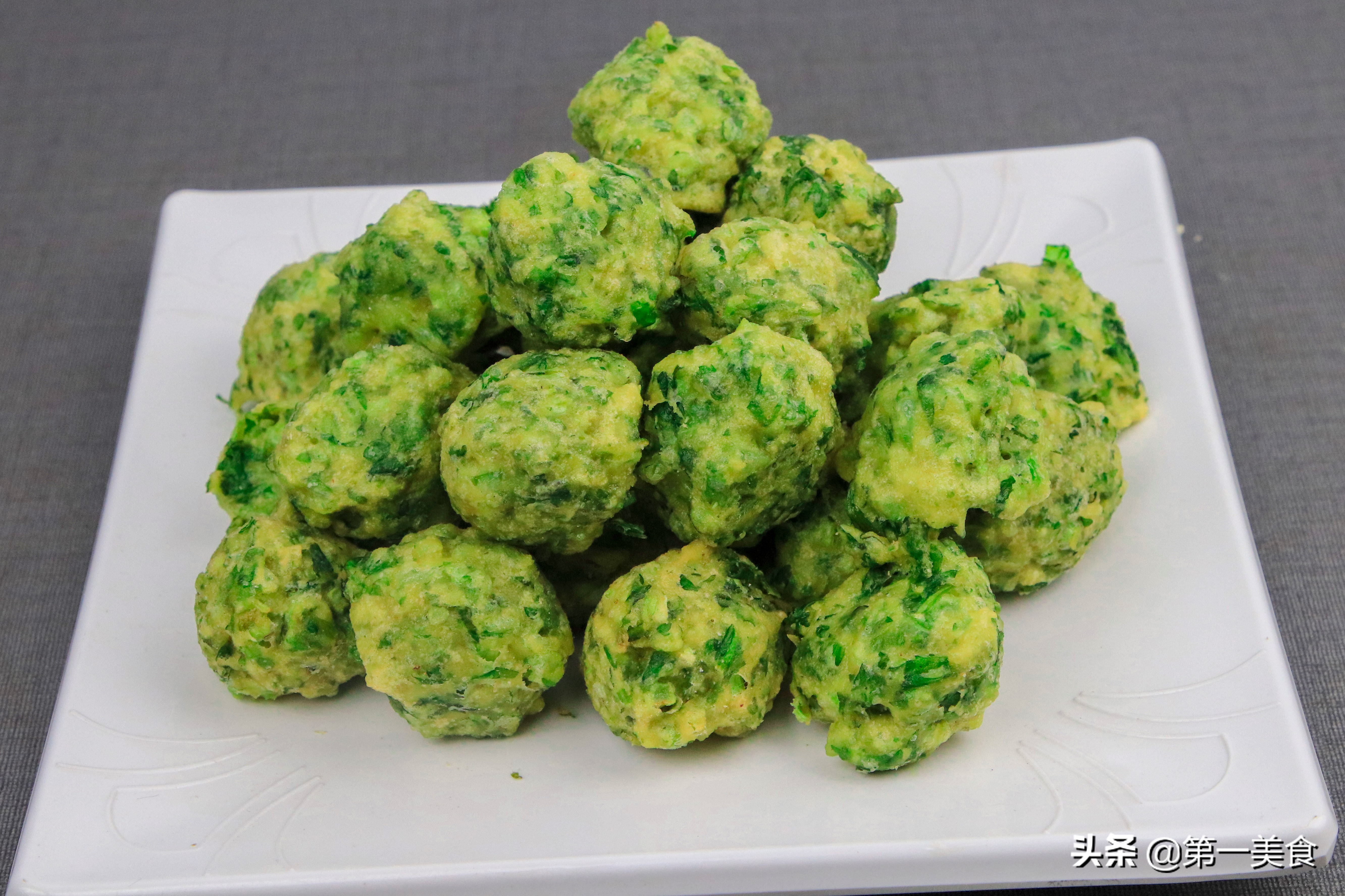 蔬菜丸子的家常做法厨师长分享做蔬菜丸子的方法