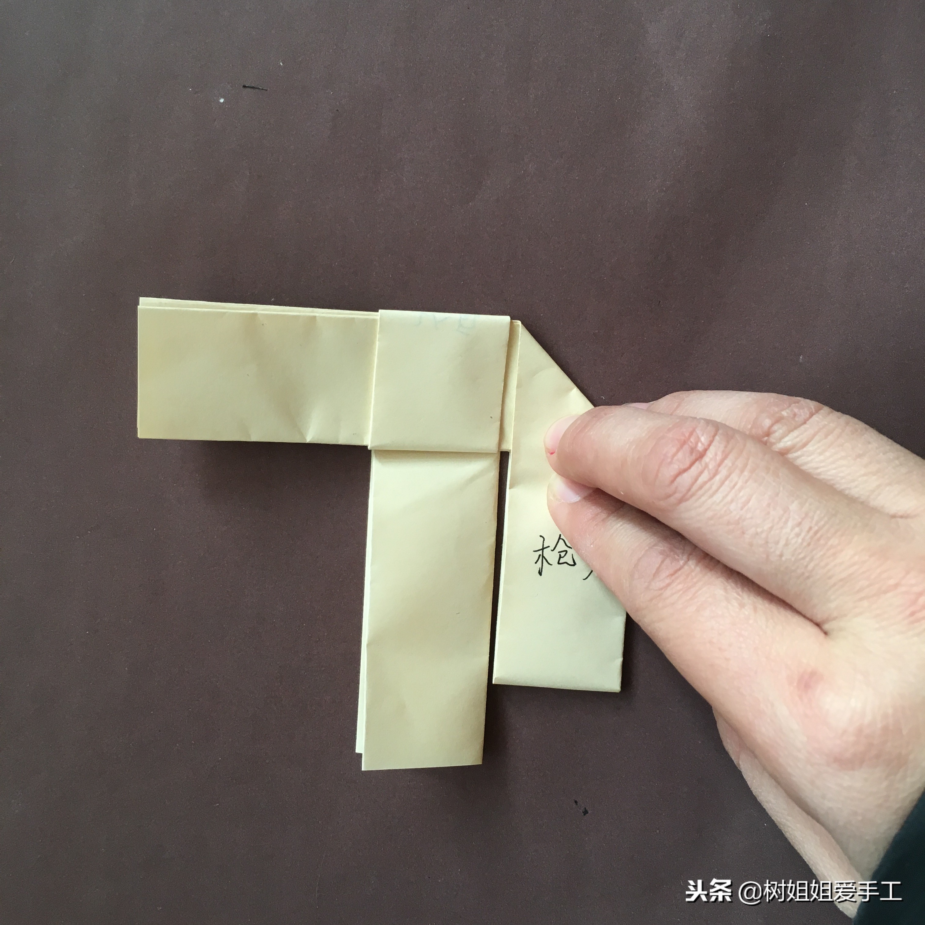 亲子折纸教程：陀枪，儿时有多少人玩过